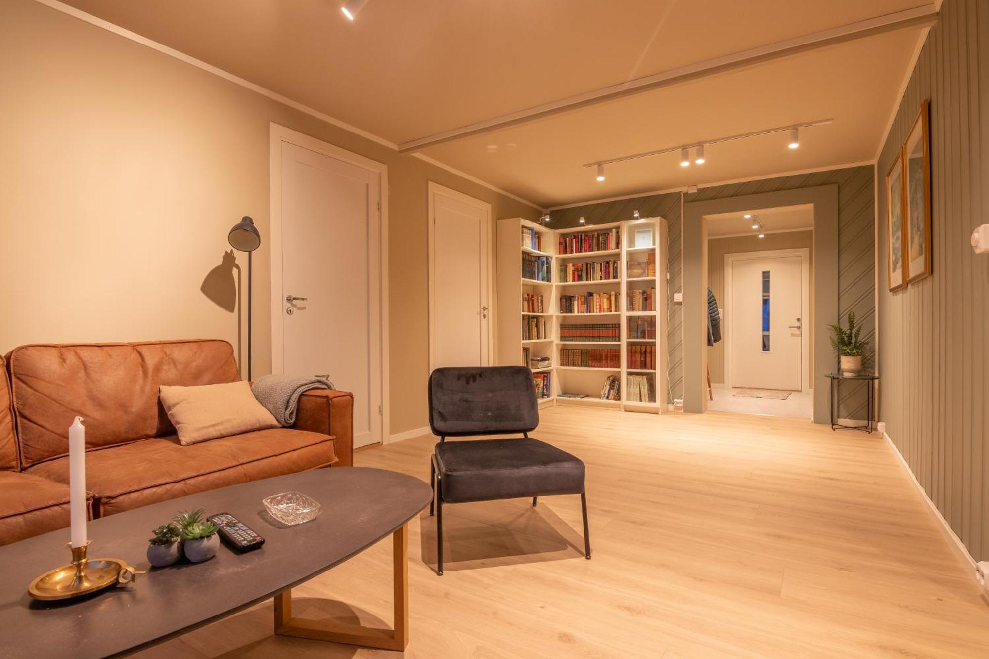 Cozy And Spacious Apartment In City Centre Тромсё Экстерьер фото