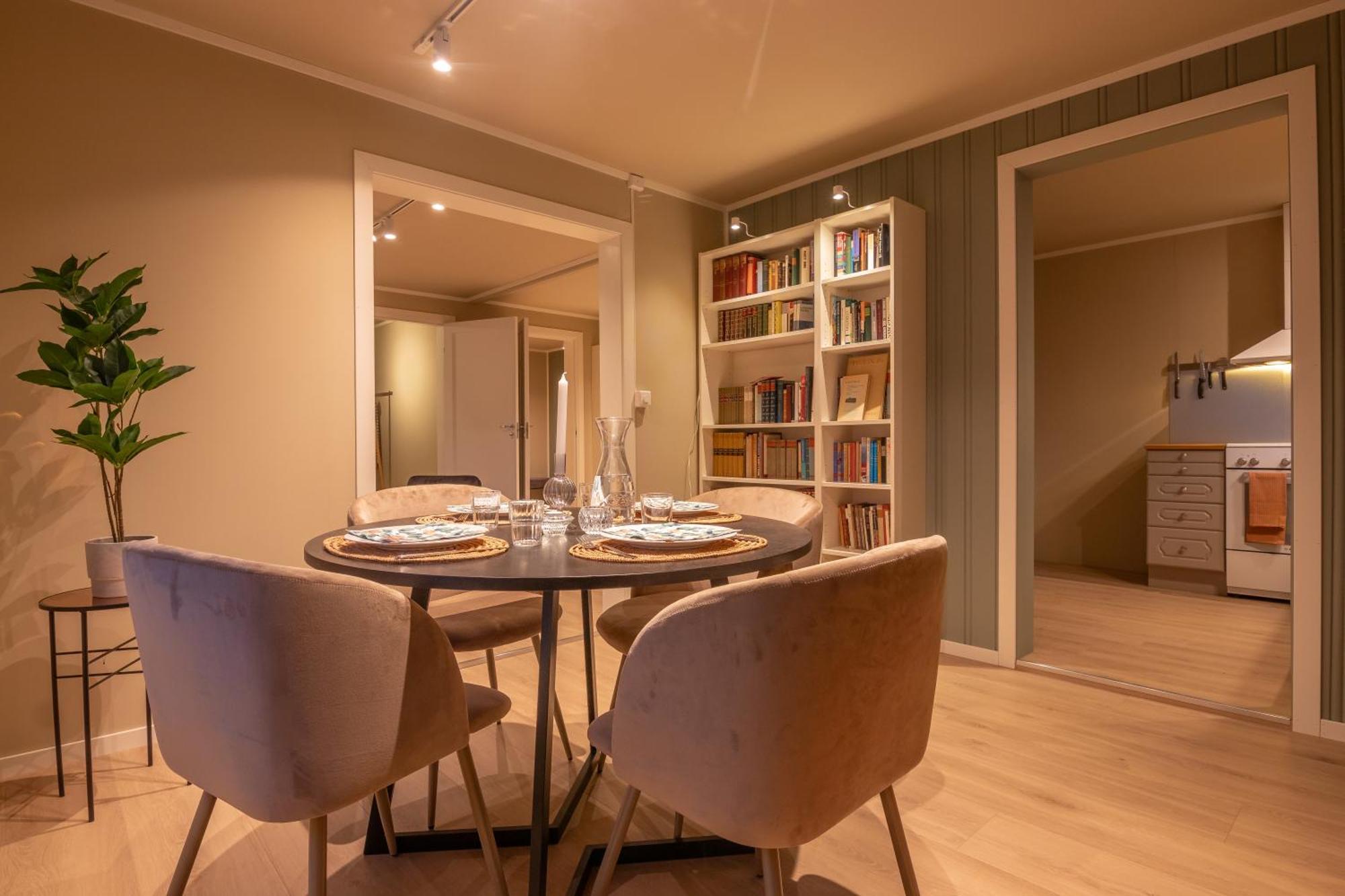Cozy And Spacious Apartment In City Centre Тромсё Экстерьер фото